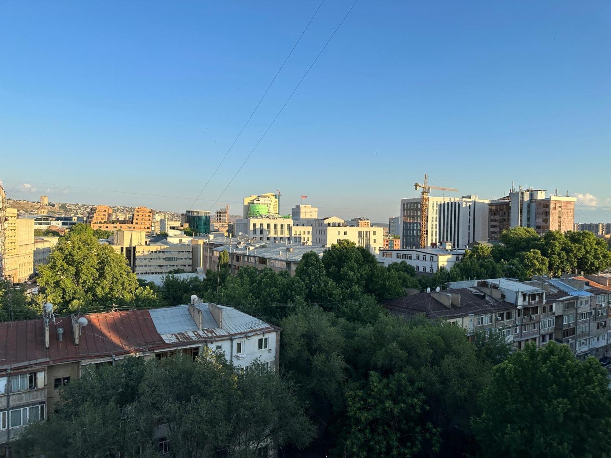 Yeznik Koghbatsi - Amiryan Crossroads 1 Bedroom Comfy Apartment With Balcony Ko100 Erevan Exterior foto